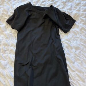 lululemon athletica Black Short-Sleeve Tee Dress